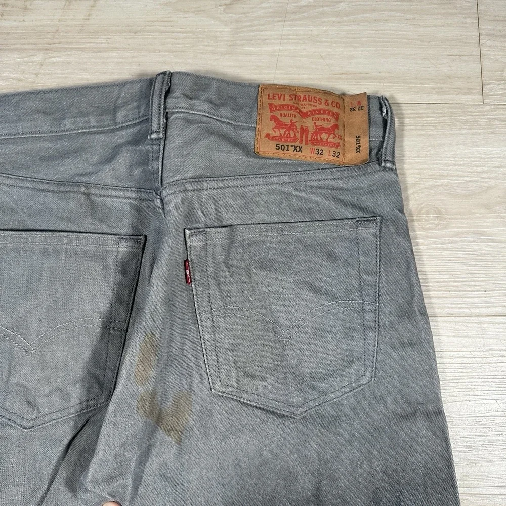 Levi's 501‎ XX Jeans Mens 32x32 Charcoal Whisker Button Fly Denim Grunge Skater
